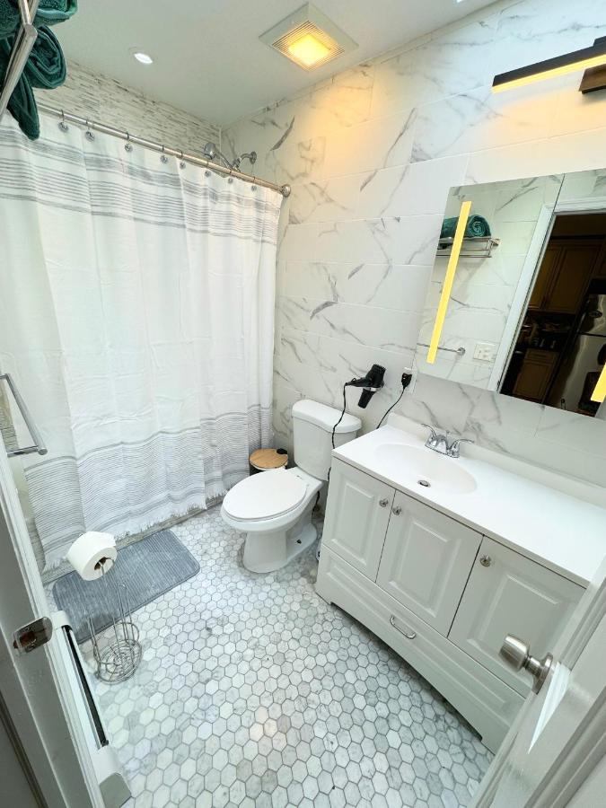 The Waltham Private Room & Bathroom John F Kennedy Jfk Lga Airport Manhattan Penn Station Bullet-Train 15 Min Nova York Exterior foto