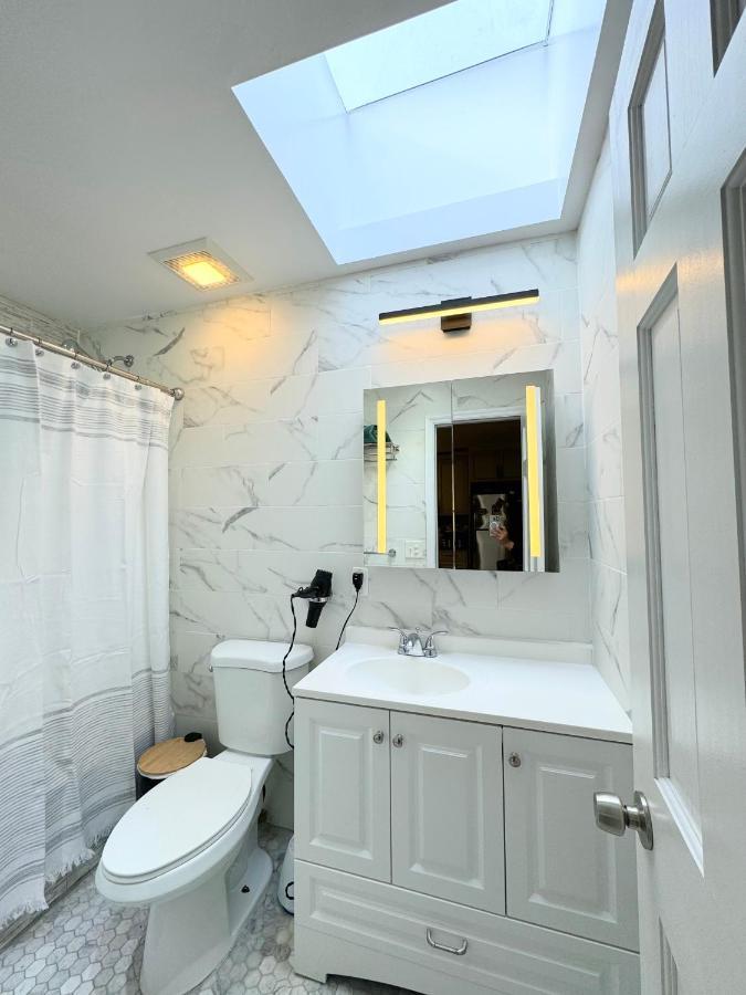 The Waltham Private Room & Bathroom John F Kennedy Jfk Lga Airport Manhattan Penn Station Bullet-Train 15 Min Nova York Exterior foto